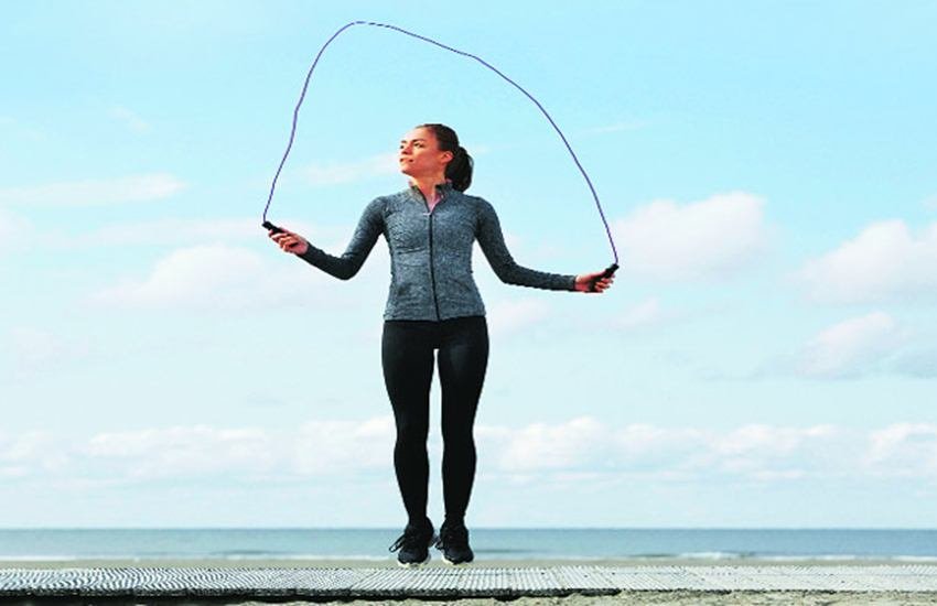 Workouts, Exercises, Ten Minute Workout, Speed skaters, Jump Rope, Skipping, Squat Jumps, Health Tips In Hindi, Lifestyle News In Hindi, Jansata Workouts, Exercises, Ten Minute Workout, Speed skaters, Jump Rope, Skipping, Squat Jumps, Health Tips In Hindi, Lifestyle News In Hindi, Jansata