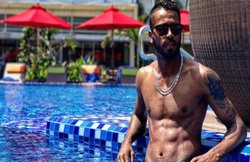 दोनों वक्‍त मैगी खाकर भूख शांत करते थे हार्दिक पांड्या, उधार के बल्‍ले से सीखी बैटिंग