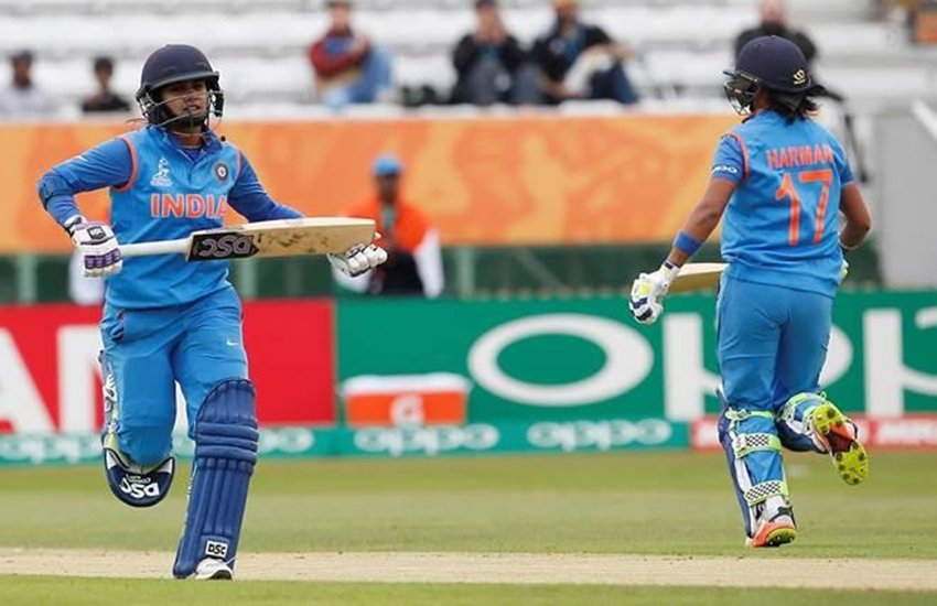 आईसीसी महिला वर्ल्ड कप में अबतक छह मैच जीत चुकी टीम इंडिया आज (23 जुलाई, 2017) इंग्लैंड के खिलाफ वर्ल्ड कप का फाइनल मैच खेल रही है। (फोटो सोर्स रॉयटर्स)