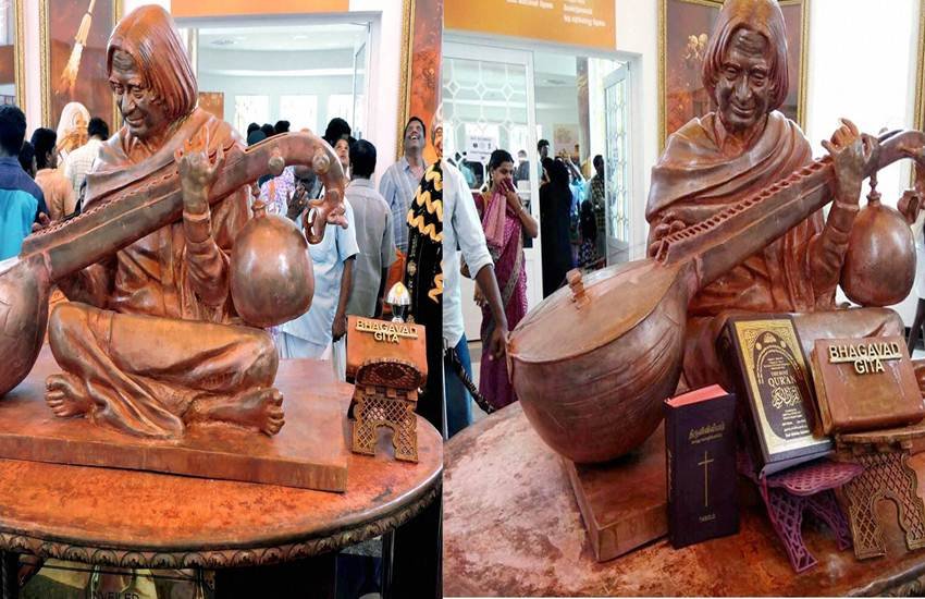 मुस्लिम नेता का बयान- कलाम करते थे पूजा इसलिए वो मुसलमान नहीं, उनका बस नाम ही मुस्लिम है मुस्लिम नेता का बयान- कलाम करते थे पूजा इसलिए वो मुसलमान नहीं, उनका बस नाम ही मुस्लिम है