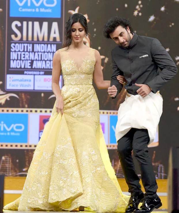 siima, siima 2017, siima 2017 day 2, siima 2017 tamil awards, siima 2017 malayalam awards, siima awards ranbir kapoor, siima awards katrina kaif, siima awards 2017 winners, siima awards 2017 winner list, siima awards 2017 updates, jagga jasoos, katrina kaif, ranbir kapoor, katrina ranbir, katrina ranbir romance, jagga jasoos release, jagga jasoos vs mom, ranbir kapoor films, katrina kaif films