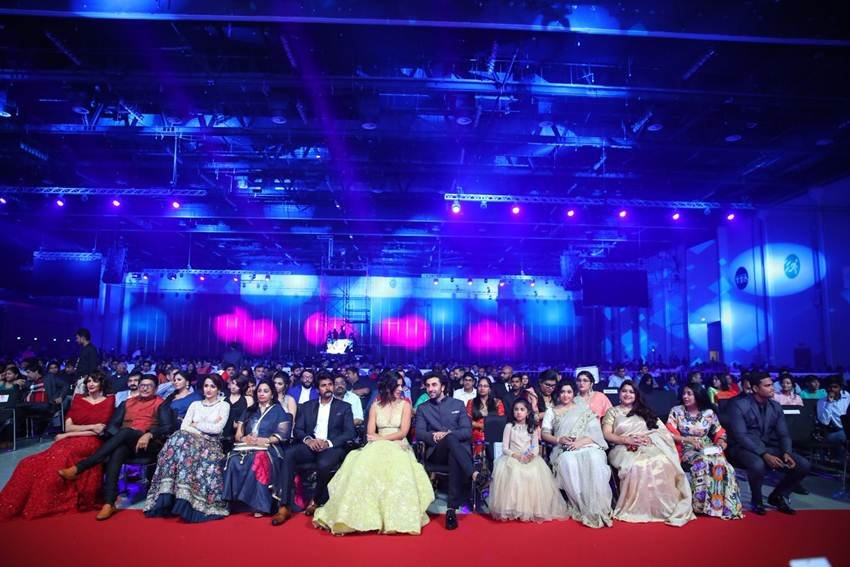 siima, siima 2017, siima 2017 day 2, siima 2017 tamil awards, siima 2017 malayalam awards, siima awards ranbir kapoor, siima awards katrina kaif, siima awards 2017 winners, siima awards 2017 winner list, siima awards 2017 updates, jagga jasoos, katrina kaif, ranbir kapoor, katrina ranbir, katrina ranbir romance, jagga jasoos release, jagga jasoos vs mom, ranbir kapoor films, katrina kaif films