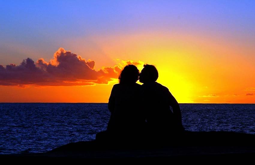 dubai laws, dubai laws for unmarried couples, dubai laws on homosexuality, dubai rules in hindi, dubai rules for visitors, rules in dubai, rules in dubai during ramadan, laws in dubai