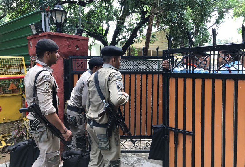 Ramnath Kovind, Ramnath Kovind Latest News, Ramnath Kovind Photos, Ramnath Kovind Bungalow, Ramnath Kovind Bungalows, President of India, President of India New, New President of India, President of India Ramnath Kovind, Ramnath Kovind House, Ramnath Kovind rashtrapati, rashtrapati Result, rashtrapati Ramnath Kovind