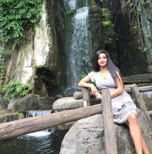 Photos of Singapore, Malaysia, Monalisa, Monalisa Honymoon Trip, Monalisa honymoon photos, Monalisa latest photos, monalisa bikni photos, minalisa hot pocs, Monalisa- vikrant