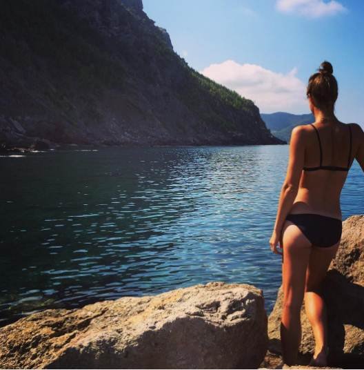 Mandy Minella,Wimbledon,4.5 Months Pregnant,Facebook,Serena Williams