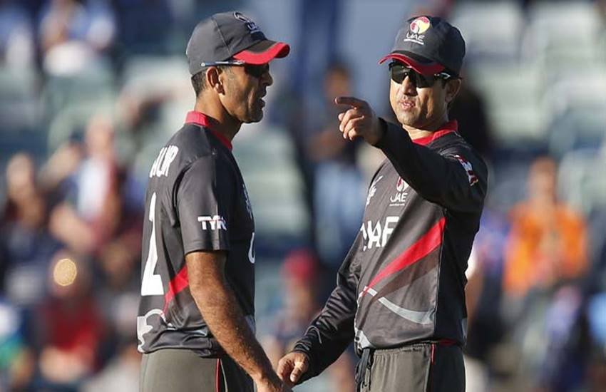 cricketers jobs before cricket, indian cricketers and their professions, Cricketers and their past professions, International Cricketers and their Profession, Cricketers And Their Early Professions, mahendra singh dhoni, shane bond, cricketers profession
