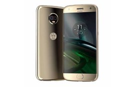moto x4