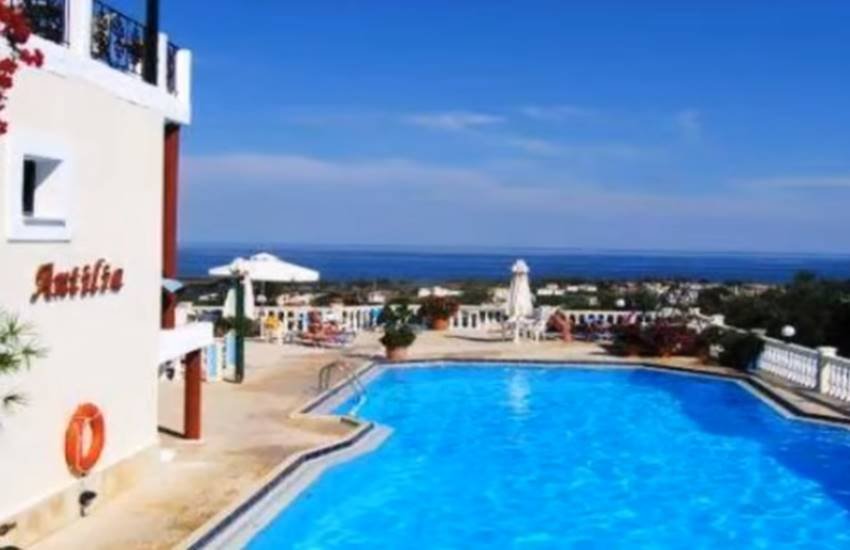 mukesh ambani antilia, mukesh ambani house, mukesh ambani home, mukesh ambani home photos, mukesh ambani home pic, inside pics of mukesh ambani house, photos of mukesh ambani house, antilia, antilia images