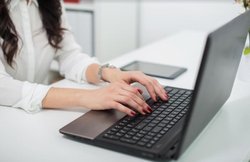 ऑफिस में एनर्जेटिक रहने के लिए क्या हो डाइट, जानिए क्या खाएं और क्या नहीं