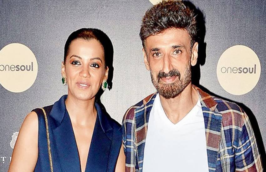 bollywood celebrities, bollywood celebrities live in relationship, bollywood actress live in relationship, bollywood live in relationship couples, live in relationship in bollywood, sushant singh rajput and ankita lokhande, ranbir kapoor and katrina kaif, bollywood stars