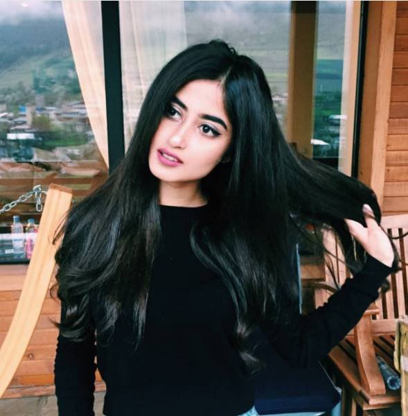 sajal ali, mom, sridevi, सजल अली, श्रीदेवी, मॉम, पाकिस्तानी एक्ट्रेस, pakistan, actress, news18, network18, bollywood,entertainment, movie