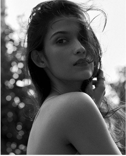 samara tijori, deepak tijori, star daughters, samara tijori photos, deepak tijori daughter