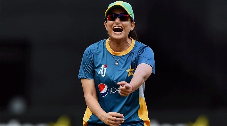 10 Most Beautiful womens Cricketer, Sarah Jane Taylor, Holly Ferling, Laura Marsh, Mitali Raj, Sana Mir, Ellyse Perry, Isa Guha, Rosalie Birch, Katherine Helen Brunt, Meghann Moira Lanning,