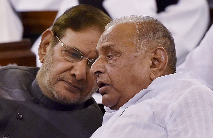 sharad yadav, mulayam singh yadav