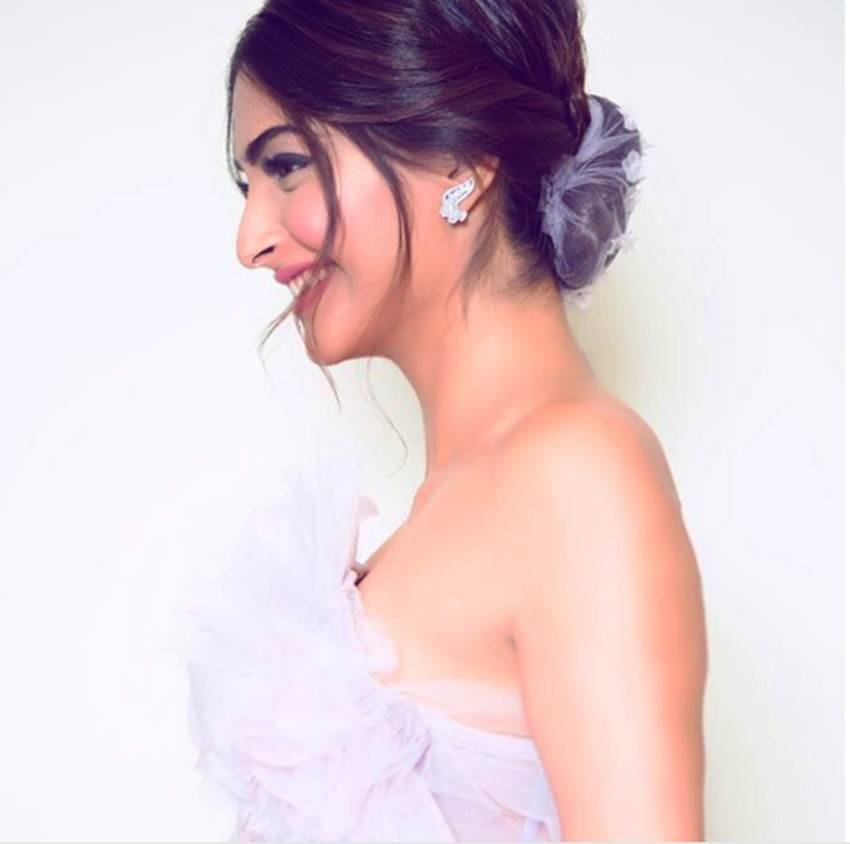 Sonam Kapoor,Paris Fashion Week 2017,princess, pink gown,Ralph and Russo,after party