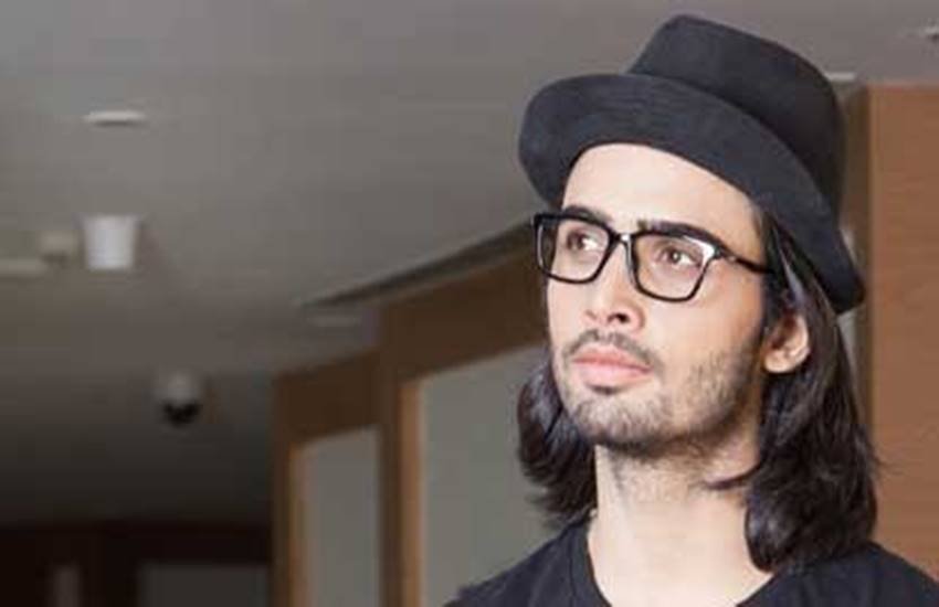 spectacles, Spectacles Type, spectacle According Your Face, spectacle According To your Hair, spectacle FAshion, spectacle Tips, Beauty Tips, Lifestyle News In Hindi, Jansatta