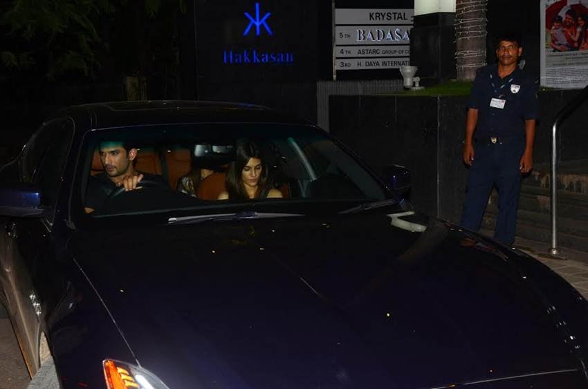 "Sushant Singh Rajput continues to bond with rumoured girlfriend Kriti Sanon’s family, takes her sister out for a dinner – photos, Sushant Singh Rajput photos