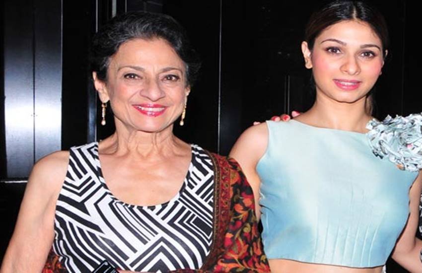 bollywood actresses, bollywood flop actresses, bollywood flop daughters, flop daughters of hit mothers, flop actresses of hit mothers, flop actresses of bollywood, bollywood biggest flops actresses of all time, bollywood news