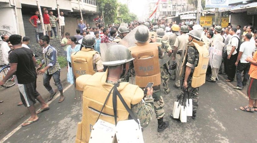 West Bengal Voilence, Basirhat unrest, Basirhat Voilence, Trinamul MLA, Dipendu Biswas, hindu-muslim, hindu-muslim West Bengal