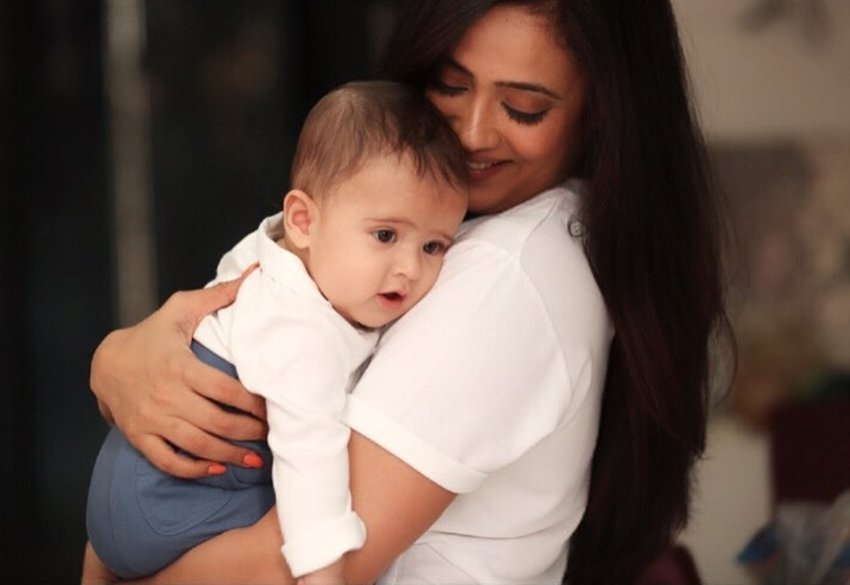 Sweta Tiwari, Sweta Tiwari Pics, Sweta Tiwari New Pics, Tv Actress Sweta Tiwari Pics, Tv Actress Sweta Tiwari New Photos, Palak, Sweta Tiwari daughter Palak Pics, Sweta Tiwari daughter Palak Tiwari Pics, Sweta Tiwari husband Pics, Sweta Tiwari with husband, Abhinaw Kohli, Sweta Tiwari husband Abhinaw Kohli Pics, Sweta Tiwari and Abhinaw Kohli, Reyansh, Sweta Tiwari Son Pics, Sweta Tiwari Son Reyansh Pics, Sweta Tiwari Hot Pics, Sweta Tiwari Sexy Pics, Photo Gallery, Jansatta