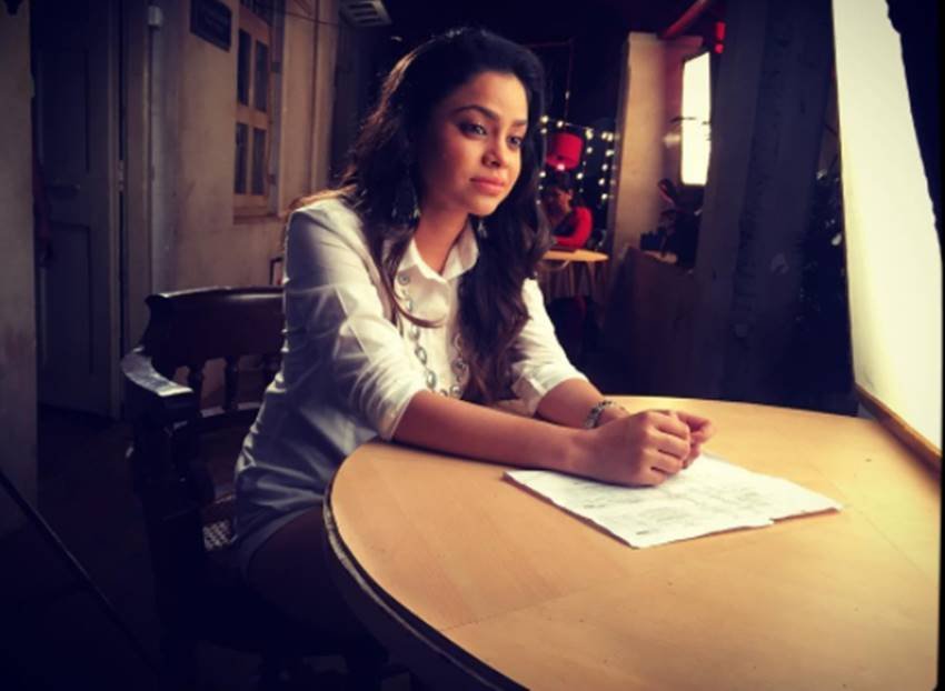Sumona Chakravarti, Sumona Chakravarti Pics, Sumona Chakravarti New Pics, Sumona Chakravarti Photos, Actress Sumona Chakravarti Pics, Actress Sumona Chakravarti New Photos, Actress Sumona Chakravarti Hot Pics, Sumona Chakravarti Sexy Pics, Sumona Chakravarti HD Pics, Tv Actress Sumona Chakravarti Photos, Kapil Sharme wife Sumona Chakravarti Pics, Photo Gallery, Jansatta