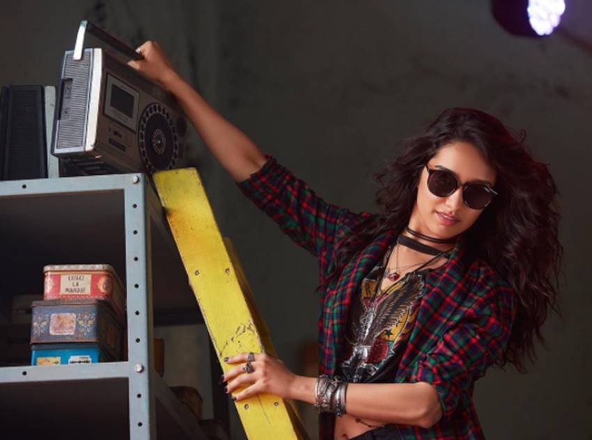 Shradha Kapoor, Shradha Kapoor Pics, Shradha Kapoor New Pics, Shradha Kapoor Photos, Shradha Kapoor Instagram Pics, Shradha Kapoor Facts, Shradha Kapoor Unkown Facts, Shradha Kapoor Biography, Shradha Kapoor and Salman Khan, Shradha Kapoor Hot Pics, Shradha Kapoor Sexy Pics, Bollywood Actress Shradha Kapoor Pics, Bollywood Actress Shradha Kapoor Hot and Sexy Pics, Photo Gallery, Jansatta