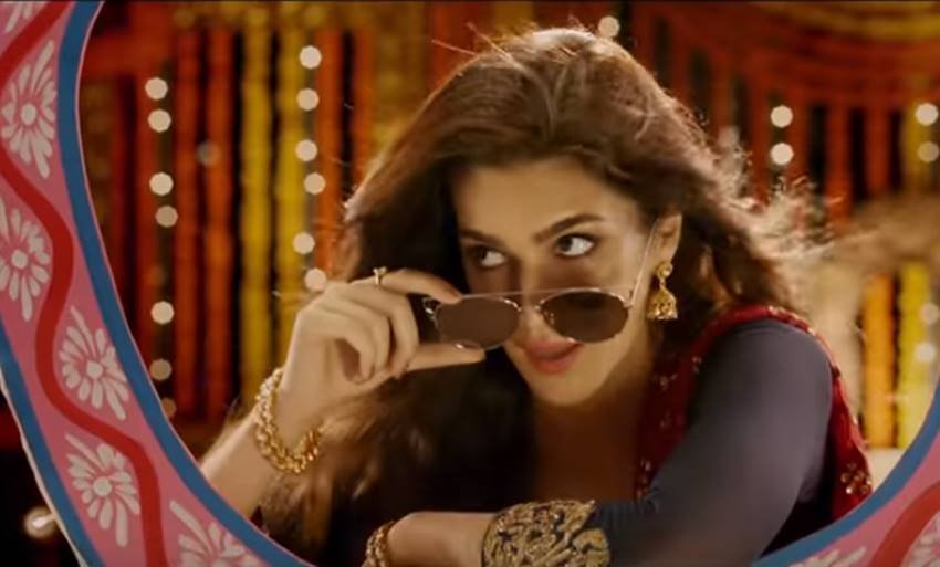 फिल्म के ट्रेलर में दिखा था कि एक लड़की है बिट्टी जो अपने लिए परफेक्ट लड़का ढूंढ रही है।