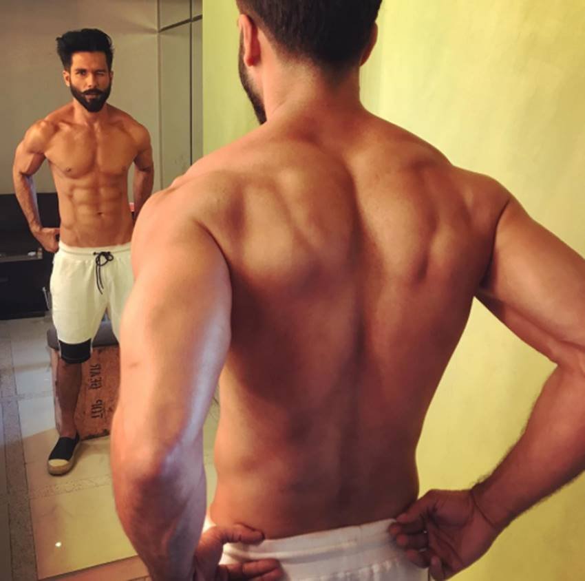 Shahid Kapoor, Shahid Kapoor New Pics, Shahid Kapoor Shirtless Pics, Shahid Kapoor Photos, Shahid Kapoor Pics, Shahid Kapoor New Photos, Bollywood Actor Shahid Kapoor New Pics, Actor Shahid Kapoor New Pics, Actor Shahid Kapoor Shirtless Pics, Bollywood Actor Shahid Kapoor Shirtless Pics, Shahid Kapoor Six Pack Abs, Shahid Kapoor Six Pack Abs Pics, Shahid Kapoor New Photoshoot, Shahid Kapoor Hot Pics, Shahid Kapoor Sexy Pics, Photo Gallery, Jansatta
