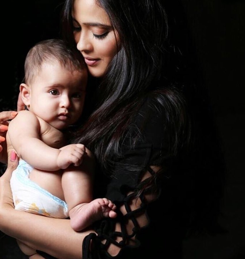 Sweta Tiwari, Sweta Tiwari Pics, Sweta Tiwari New Pics, Tv Actress Sweta Tiwari Pics, Tv Actress Sweta Tiwari New Photos, Palak, Sweta Tiwari daughter Palak Pics, Sweta Tiwari daughter Palak Tiwari Pics, Sweta Tiwari husband Pics, Sweta Tiwari with husband, Abhinaw Kohli, Sweta Tiwari husband Abhinaw Kohli Pics, Sweta Tiwari and Abhinaw Kohli, Reyansh, Sweta Tiwari Son Pics, Sweta Tiwari Son Reyansh Pics, Sweta Tiwari Hot Pics, Sweta Tiwari Sexy Pics, Photo Gallery, Jansatta