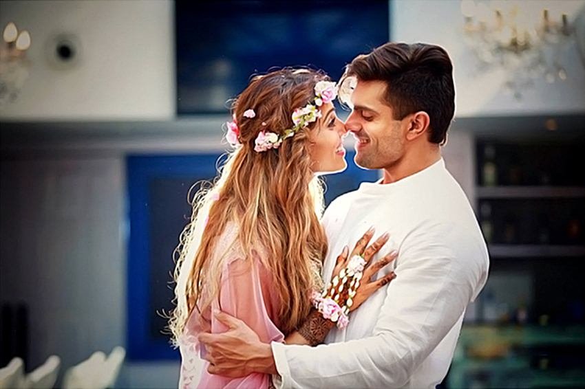 Bipasha Basu, Karan Singh grover, Bipasha Basu with Karan Singh grover, Bipasha Basu and Karan Singh grover, Bipasha Basu and Karan Singh grover Marriage Pics, Bipasha Basu and Karan Singh grover Marriage Photos, Bipasha Basu with Karan Singh grover Pics, Bipasha Basu with Karan Singh grover New Pics, Bipasha Basu and Karan Singh grover Photos, Bipasha Basu and Karan Singh grover Love Story, Actress Bipasha Basu, Bollywood Actor Karan Singh grover, Photo Gallery, Jansatta