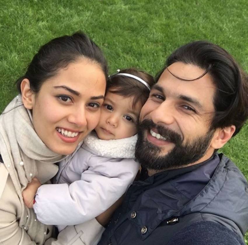 Shahid Kapoor, Meera Rajput, Misha, Misha Pics, Misha Kapoor Pics, Misha Kapoor New Pics, Misha Kapoor HD Pics, Misha Kapoor and Shahid Kapoor, Shahid Kapoor Daughter, Shahid Kapoor wife, Meera Rajput Pics, Meera Rajput and Shahid Kapoor, Meera Rajput and Shahid Kapoor Pics, Meera Rajput and Shahid Kapoor with Daughter, Shahid Kapoor Instagram Pics, Shahid Kapoor Pics, Shahid Kapoor Family Pics, Photo Gallery, Jansatta