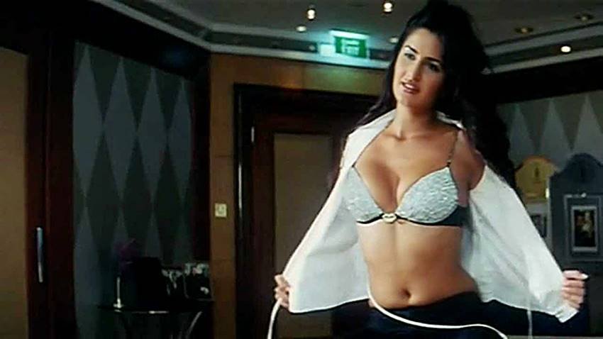 Katrina Kaif Bold Debut Film, Bollywood Actress Bold Debut, Actress Bold Debut in Bollywood, Actress Bold Debut in Hindi Films, Bollywood Actress Bold Debut Films, Actress Bold Debut Hindi Films, Top Actress Bold Bollywood Debut, Photo Gallery, Jansatta
