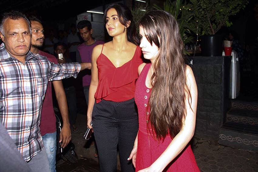 Katrina Kaif, Katrina Kaif Personal Pics, Katrina Kaif New Pics, Katrina Kaif Family Pics, Katrina Kaif Friends Pics, Katrina Kaif Family, Bollywood Actress Katrina Kaif Private Pics , Katrina Kaif Hot Pics, Katrina Kaif Sexy Pics, Katrina Kaif Instagram Pics, Katrina Kaif Films, Katrina Kaif News, Photo Gallery, Jansatta