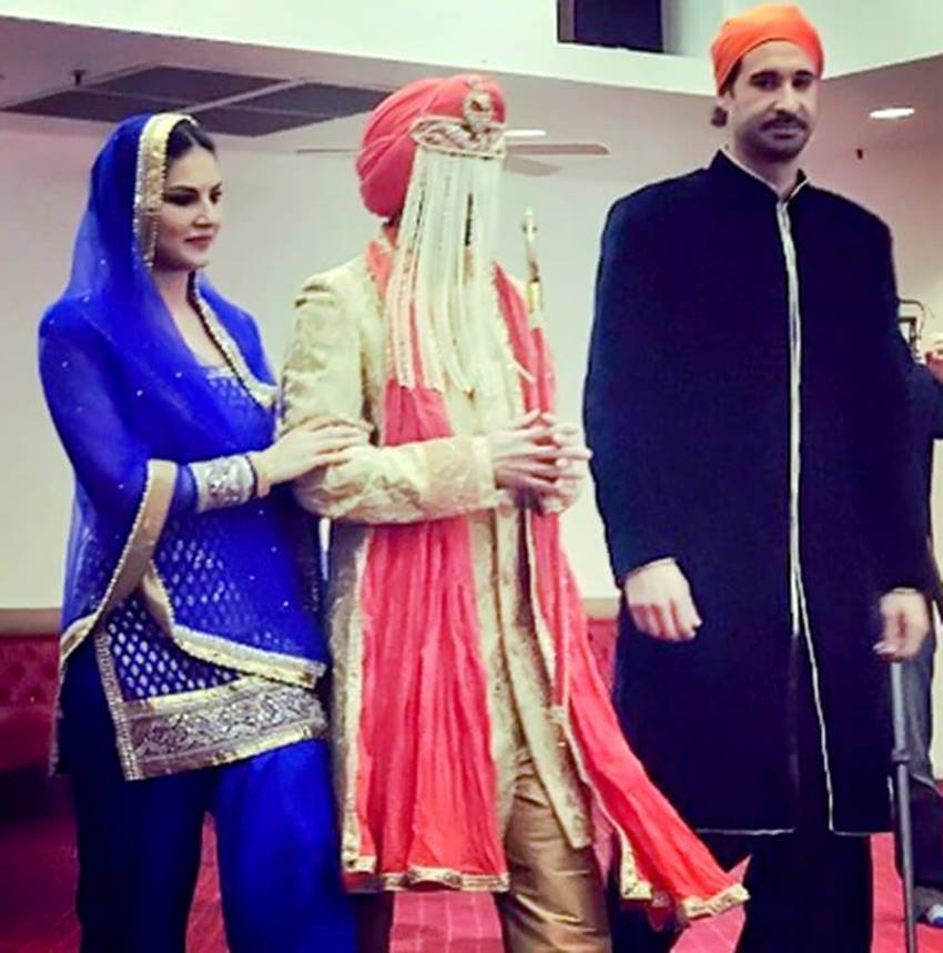 Sunny Leone, Sunny Leone Brother Marriage Pic, Sunny Leone Personal Pics, Sunny Leone with her Husband, Sunny Leone Husband Pic, Sunny Leone Brother Pic, Sunny Leone HD Pics, Sunny Leone with Daniel Weber, Sunny Leone and Daniel Weber, Photo Gallery, Jansatta