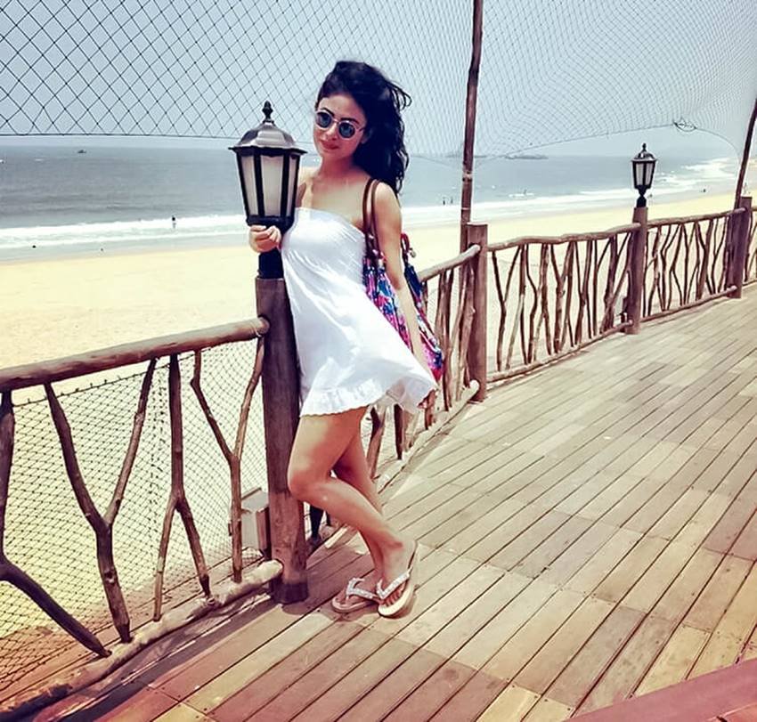 Mauni Roy, Mauni Roy Wallpapers, Mauni Roy New Pics, Mauni Roy Pics, Tv Actress Mauni Roy Pics, Tv Actress Mauni Roy New Pics, Tv Actress Mauni Roy Wallpapers, Naagin Actress Mauni Roy New Pics, Naagin Actress Mauni Roy Wallpapers, Naagin Actress Mauni Roy New Wallpapers, Tv Show Naagin Actress Mauni Roy Wallpapers, Mauni Roy Hot Pics, Mauni Roy Sexy Pics, Mauni Roy Photos, Photo Gallery, Jansatta