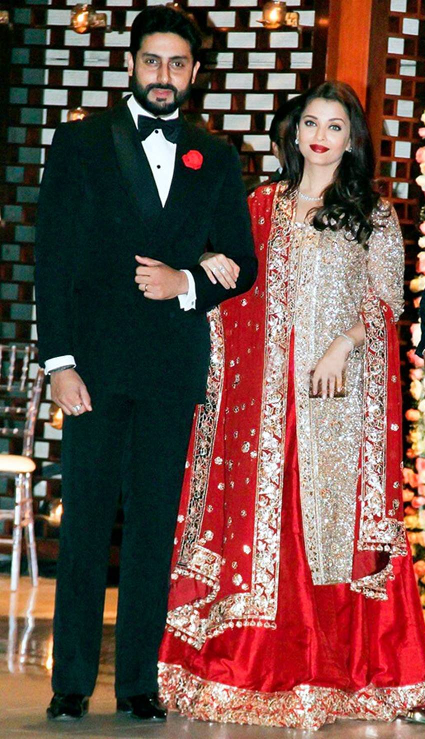 Aishwarya rai, Abhishek Bachchan, Karisma Kapoor, Sanjay Kapur, Aishwarya rai and Abhishek Bachchan, Abhishek Bachchan and Karisma Kapoor, Abhishek Bachchan and Karisma Kapoor Engagement, Karisma Kapoor First Engagement, Abhishek Bachchan First Engagement, Abhishek Bachchan Marriage, Aishwarya rai Marriage, Photo Gallery, Jansatta