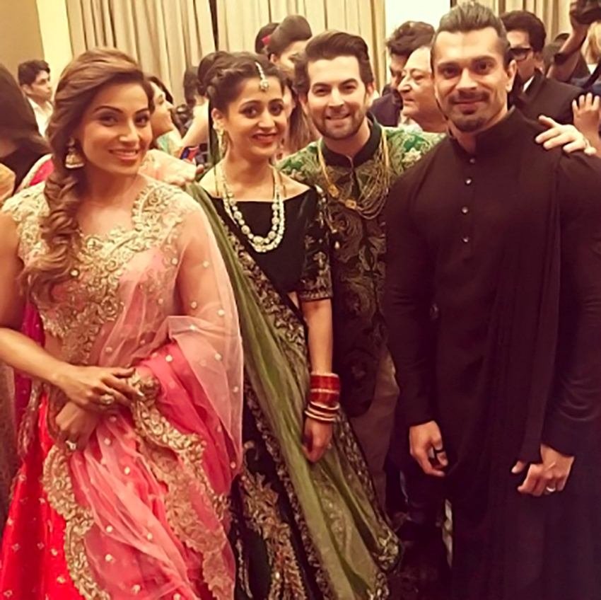 Bipasha Basu, Karan Singh grover, Bipasha Basu with Karan Singh grover, Bipasha Basu and Karan Singh grover, Bipasha Basu and Karan Singh grover Marriage Pics, Bipasha Basu and Karan Singh grover Marriage Photos, Bipasha Basu with Karan Singh grover Pics, Bipasha Basu with Karan Singh grover New Pics, Bipasha Basu and Karan Singh grover Photos, Bipasha Basu and Karan Singh grover Love Story, Actress Bipasha Basu, Bollywood Actor Karan Singh grover, Photo Gallery, Jansatta