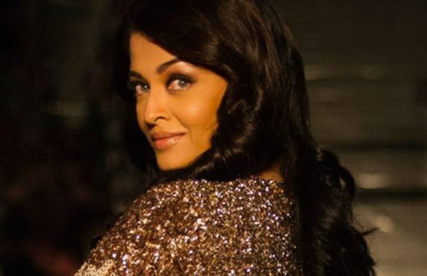 aishwarya rai, kareena kapoor, less educated bollywood actress, 12th pass actress, 12th pass bollywood actress, less educated actress in bollywood, less educated bollywood stars, kareen kapoor education, priyanka chopra education