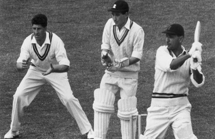 indian cricketer Abbas Ali Baig kissed during India vs Australia test match, indian cricketer Abbas Ali Baig kissed, indian cricketer Abbas Ali Baig, indian cricketer, Abbas Ali Baig, India vs Australia test match, India vs Australia