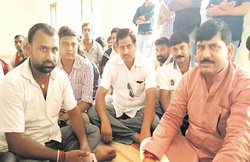 बाल विवाह का मामला, पूर्व मंत्री समेत 4 बीजेपी नेताओं के खिलाफ मुकदमा