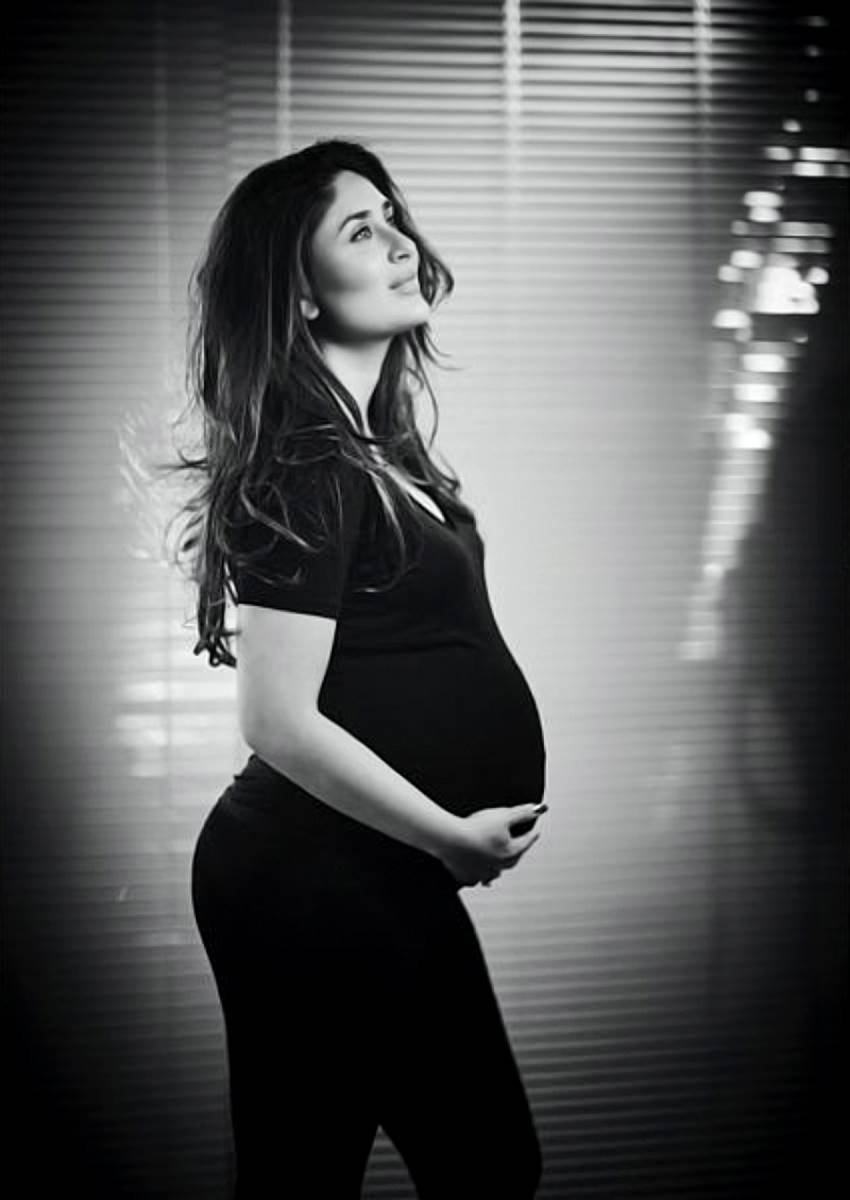 Kareena Kapoor Khan Baby Bump Pic, Actress Baby Bump Look, Actress Baby Bump Pic, Bollywood Actress Baby Bump Look, Bollywood Actress Baby Bump Pic, Bollywood Actress Pregnancy Look, Bollywood Actress Pregnancy Pic, Actress Pregnancy Pic, Photo Gallery, Jansatta