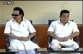 Kamal Haasan, Stalin, DMK, Kamal Haasan shares stage with Stalin, Rajinikanth, Rajinikanth shares stage with Stalin, Kamal Haasan Rajinikanth shares stage with Stalin, hindi news, chennai news in hindi, jansatta