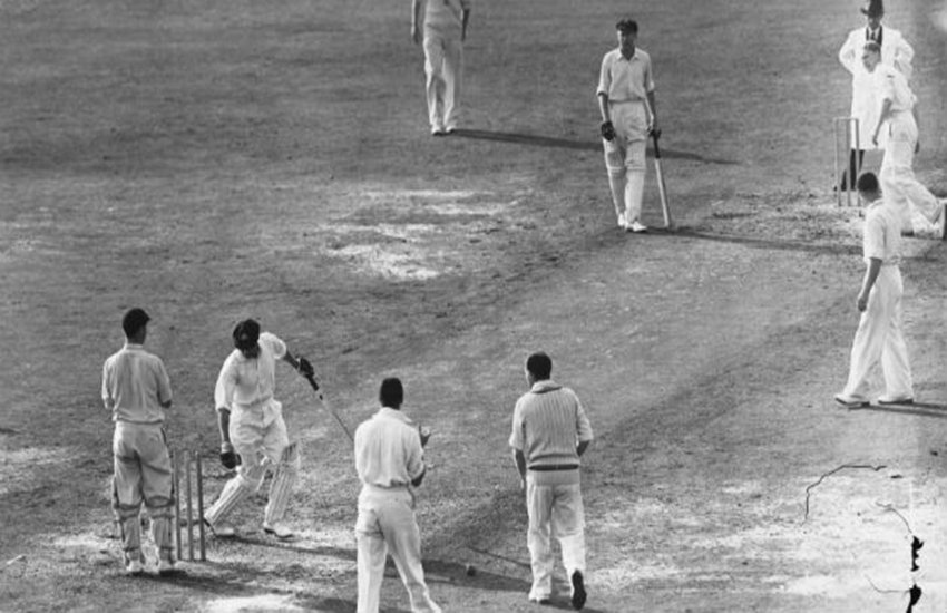 Don Bradman, batted at an average of 99.94, hit only 6 sixes, career, Don Bradman hit only 6 sixes, Don Bradman career, Don Bradman batting, Don Bradman records