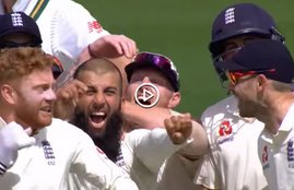england cricketer Moeen Ali take hat-trick against South Africa, england cricketer Moeen Ali take hat-trick against South Africa video, england cricketer Moeen Ali take hat-trick, england vs South Africa, england cricketer Moeen Ali, england cricketer, Moeen Ali, England v South Africa 3rd Test Day 5 2017 highlights