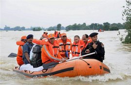 Floods in UP, flood in Gorakhpur, army rescue operation, CM Yogi Adityanath