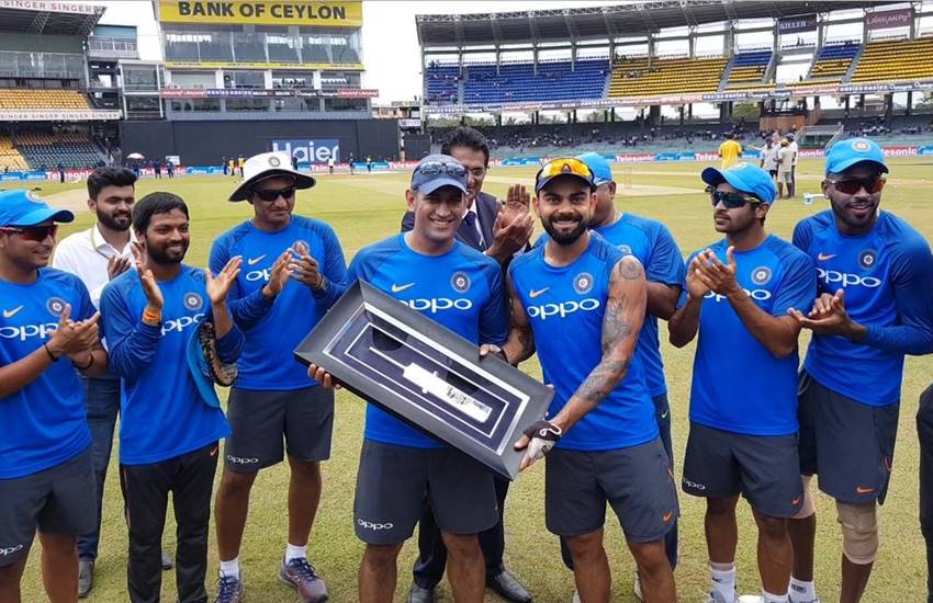 MS Dhoni, MS Dhoni 300, MS Dhoni Records, MS Dhoni 300 ODI, Ind vs SL, Virat Kohli, Kohli-Dhoni, India vs Sri Lanka