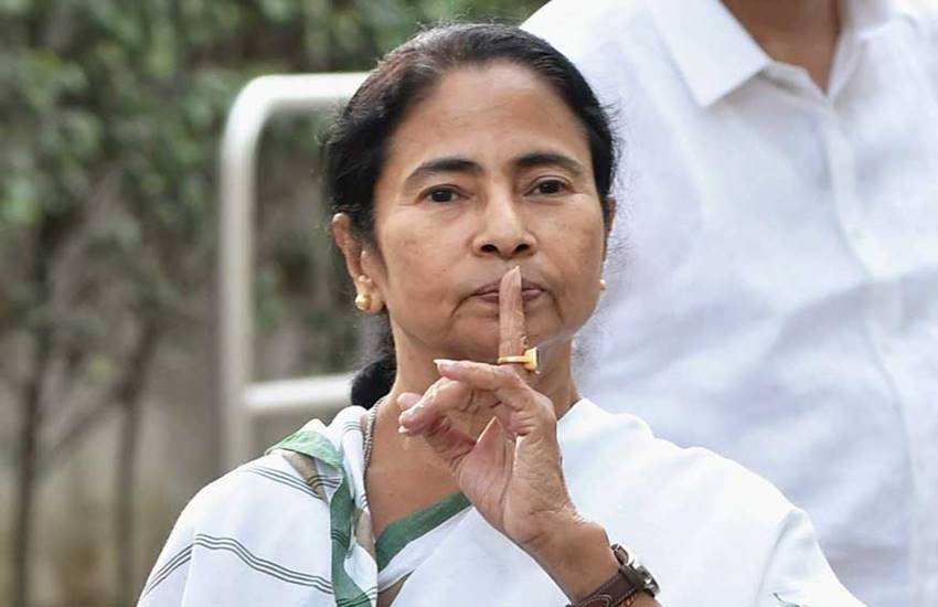 Durga Idol Immersion Case, Durga puja, Durga Pooja, Durga Pooja 2017, Durga Idol, Calcutta High Court, WB CM Mamata banerjee, communal harmony, West bengal, muharram, Hindi news, jansatta
