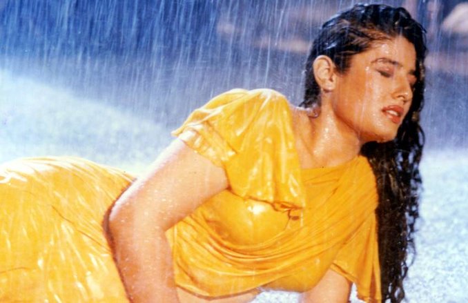 भयंकर बुखार होने पर भी रवीना टंडन ने ‘टिप-टिप बरसा पानी’ में किया था डांस