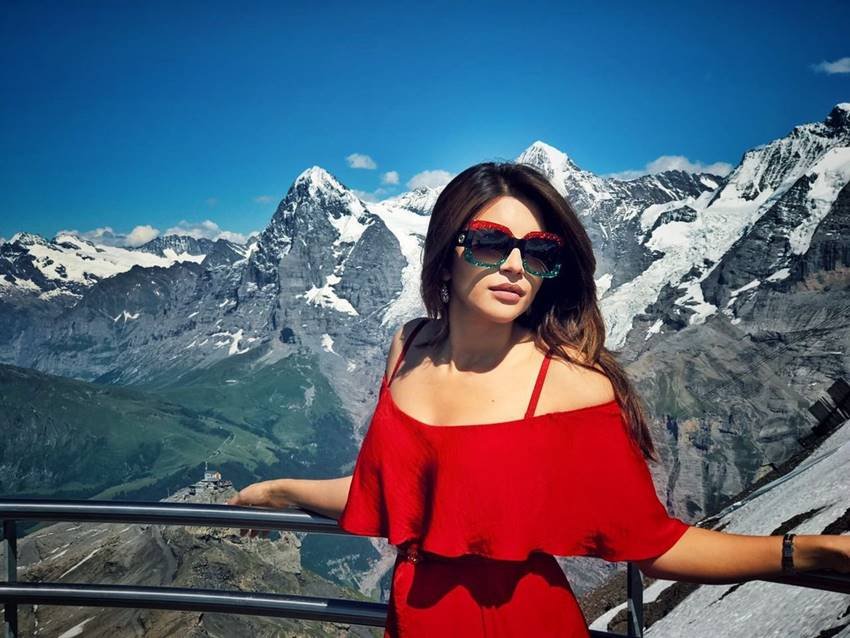 Shama Sikander, Shama Sikander Hot Photos, Shama Sikander Hot Pics, Shama Sikander Images, Shama Sikander HD Photos, Shama Sikander Movies, Shama Sikander Career, Shama Sikander Life Story, Shama Sikander Facts, Shama Sikander Hot Pictures